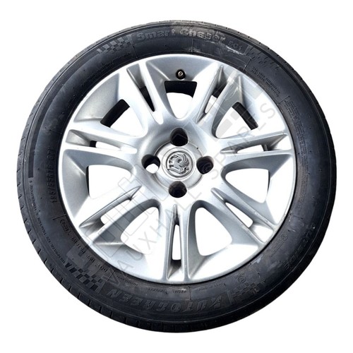Vauxhall corsa stud - 4,